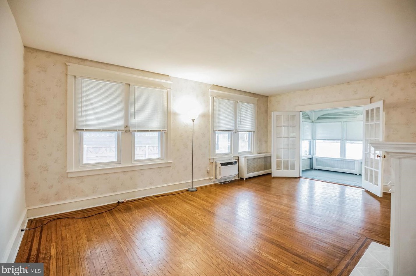 4137 Howell St, Philadelphia PA 19135-3913 exterior