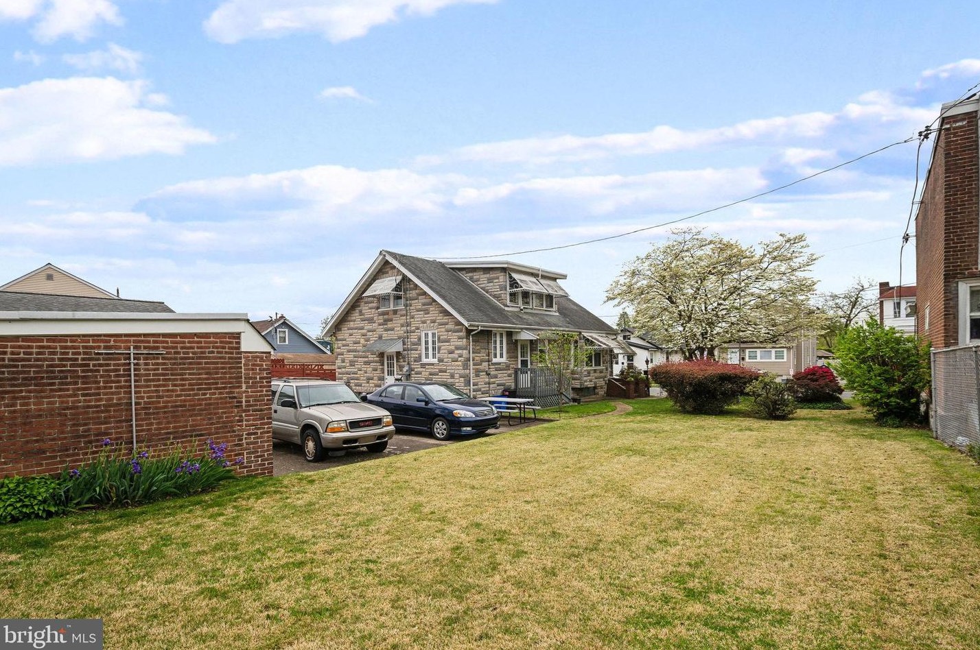 4137 Howell St, Philadelphia PA 19135-3913 exterior