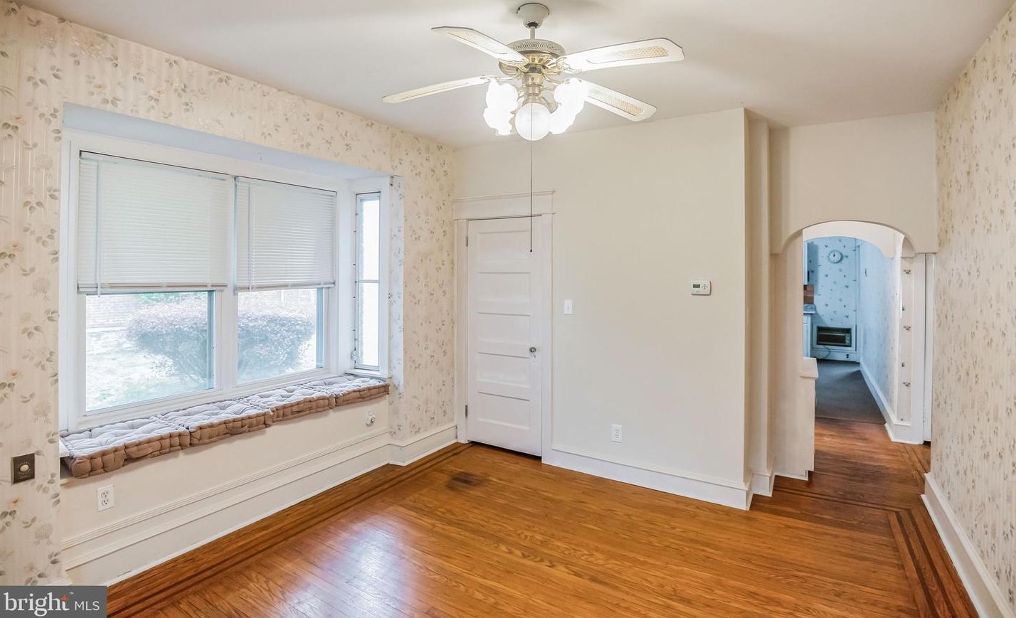 4137 Howell St, Philadelphia PA 19135-3913 exterior