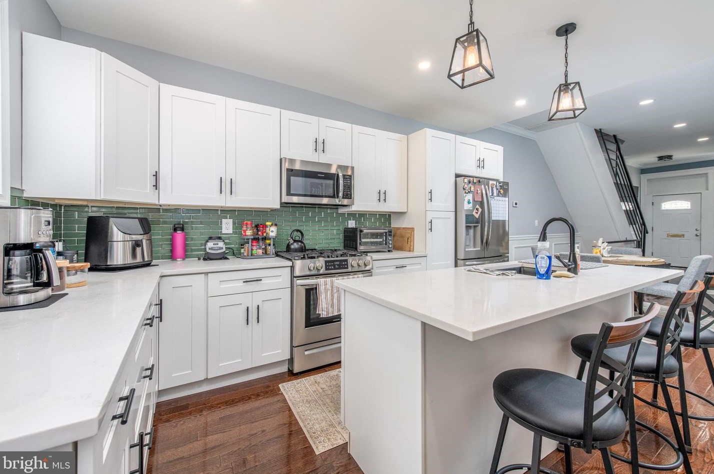 427 Ritner St, Philadelphia PA  19148-3924 exterior