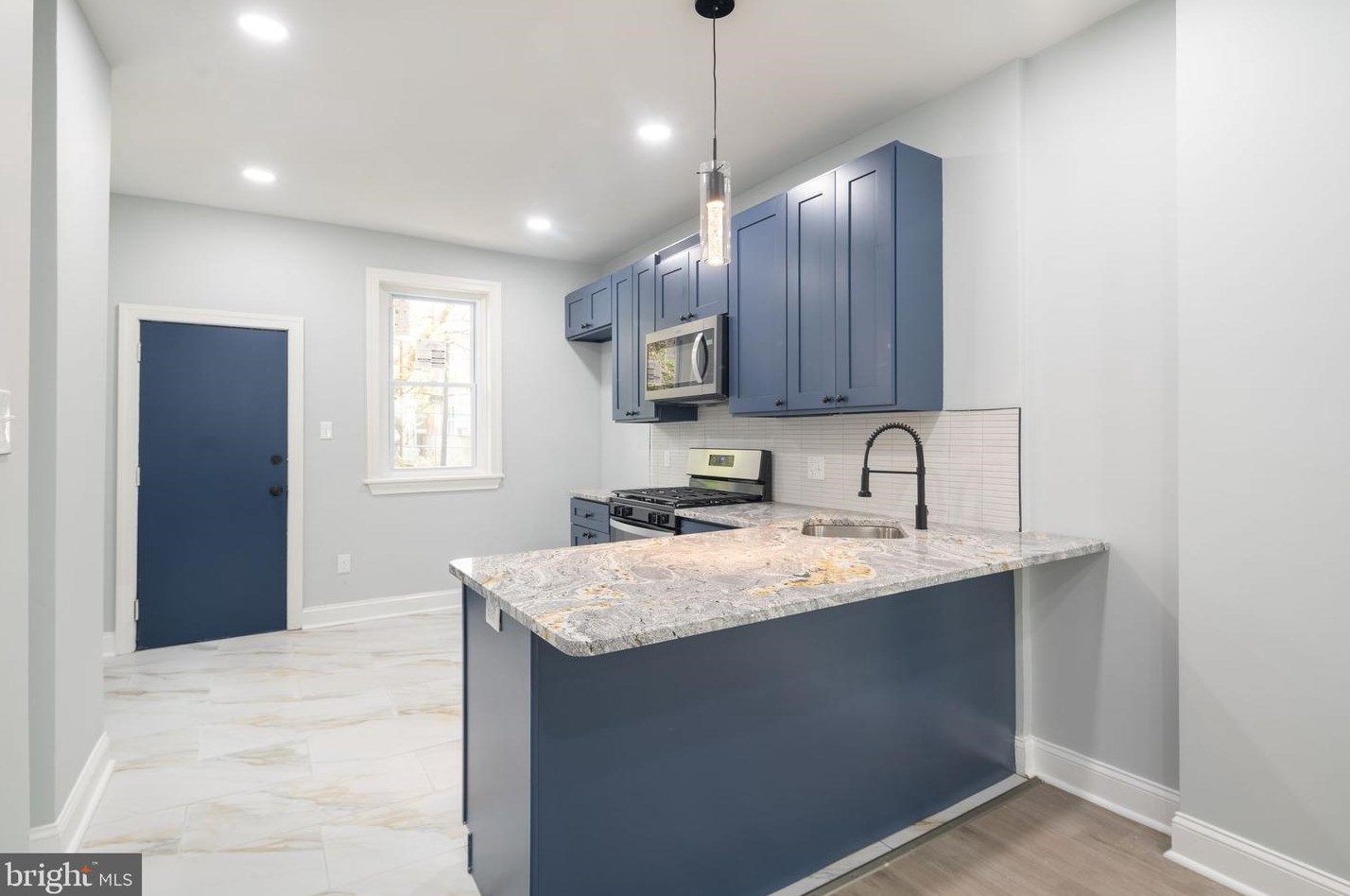 5945 Walton Ave, Philadelphia PA  19143-2411 exterior