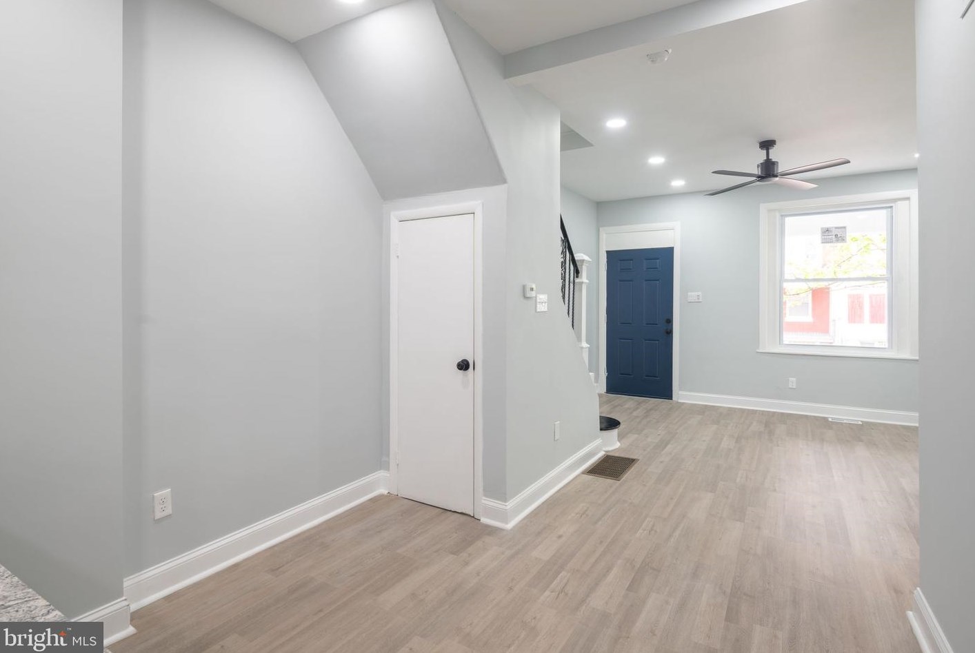 5945 Walton Ave, Philadelphia PA  19143-2411 exterior