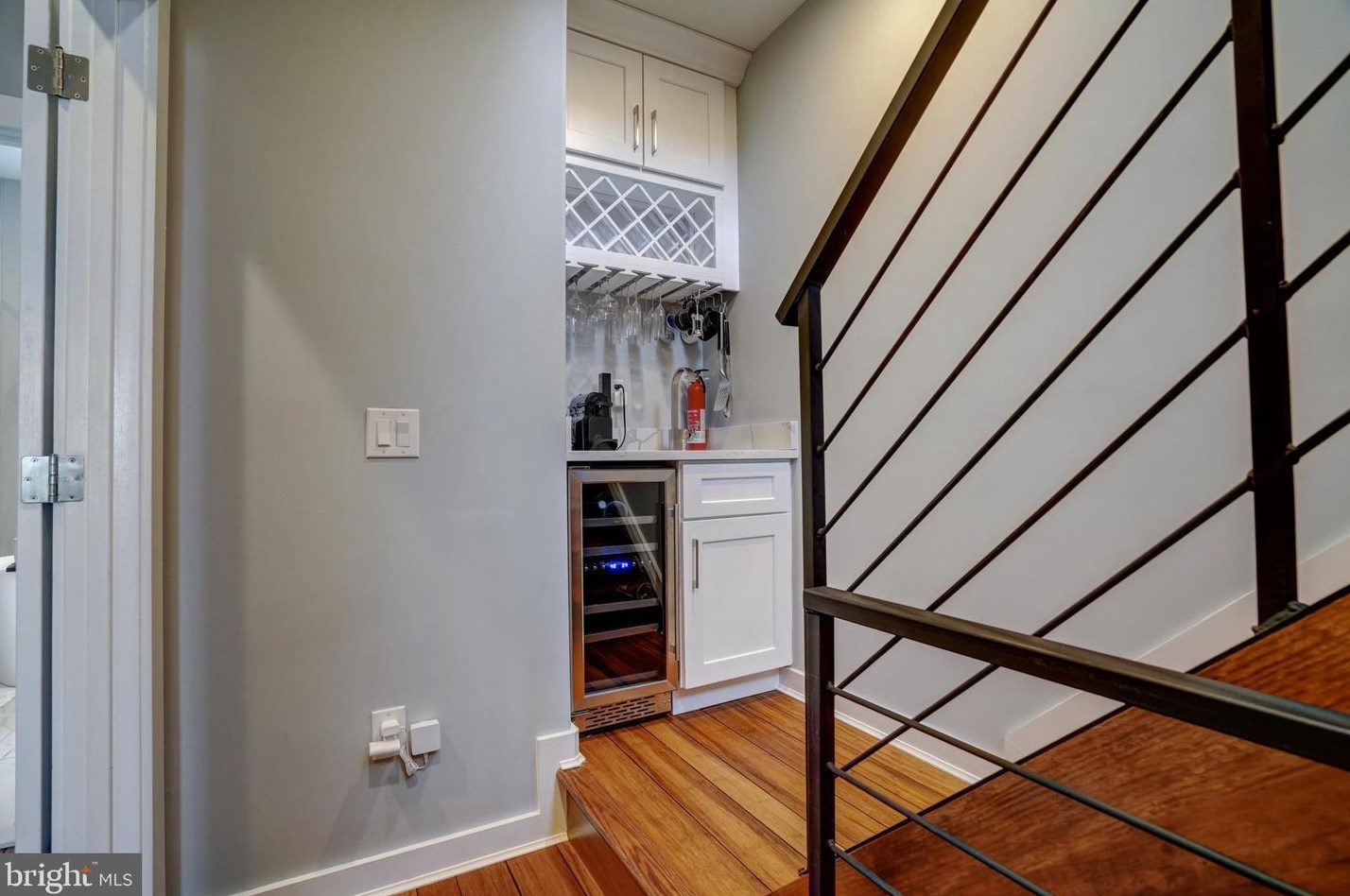 637 Mcclellan St, Philadelphia PA  19148-1710 exterior