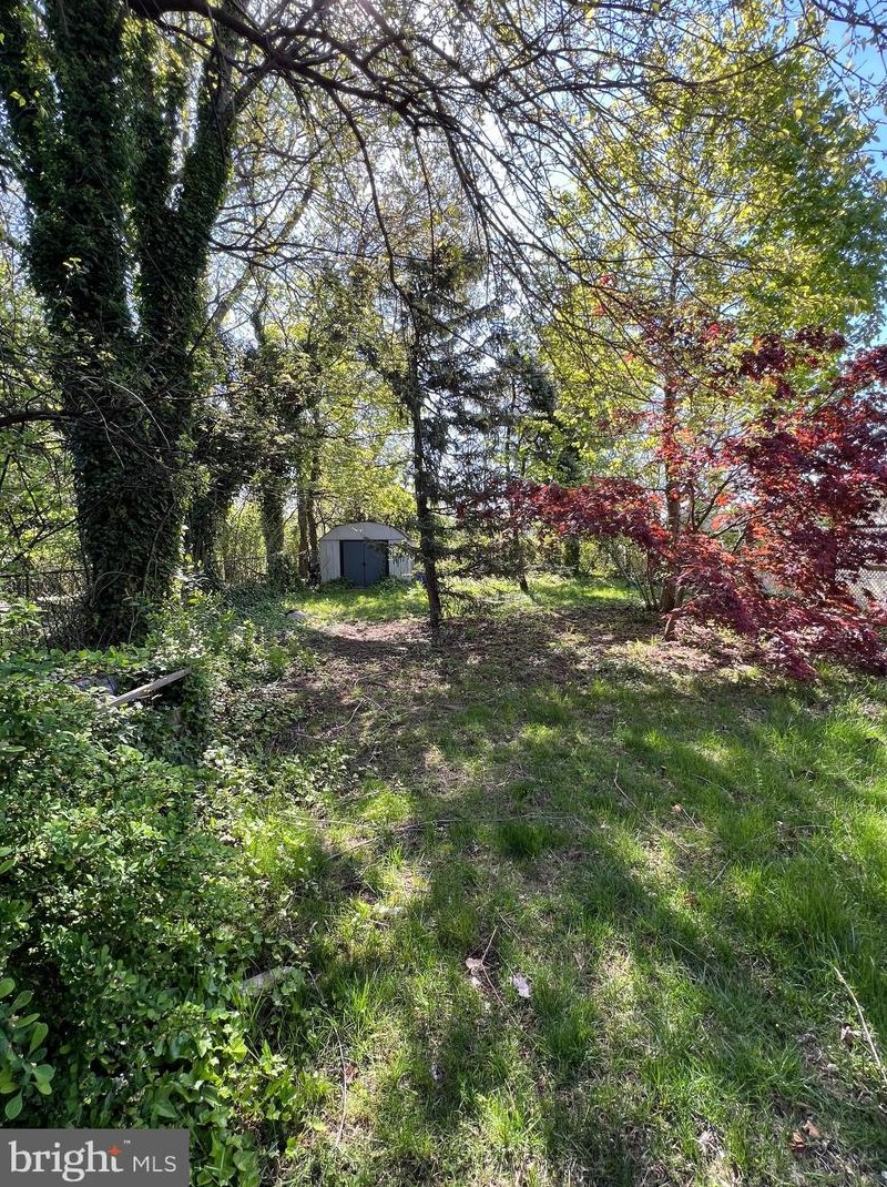 7539 Rising Sun Ave, Philadelphia PA 19111-3635 exterior