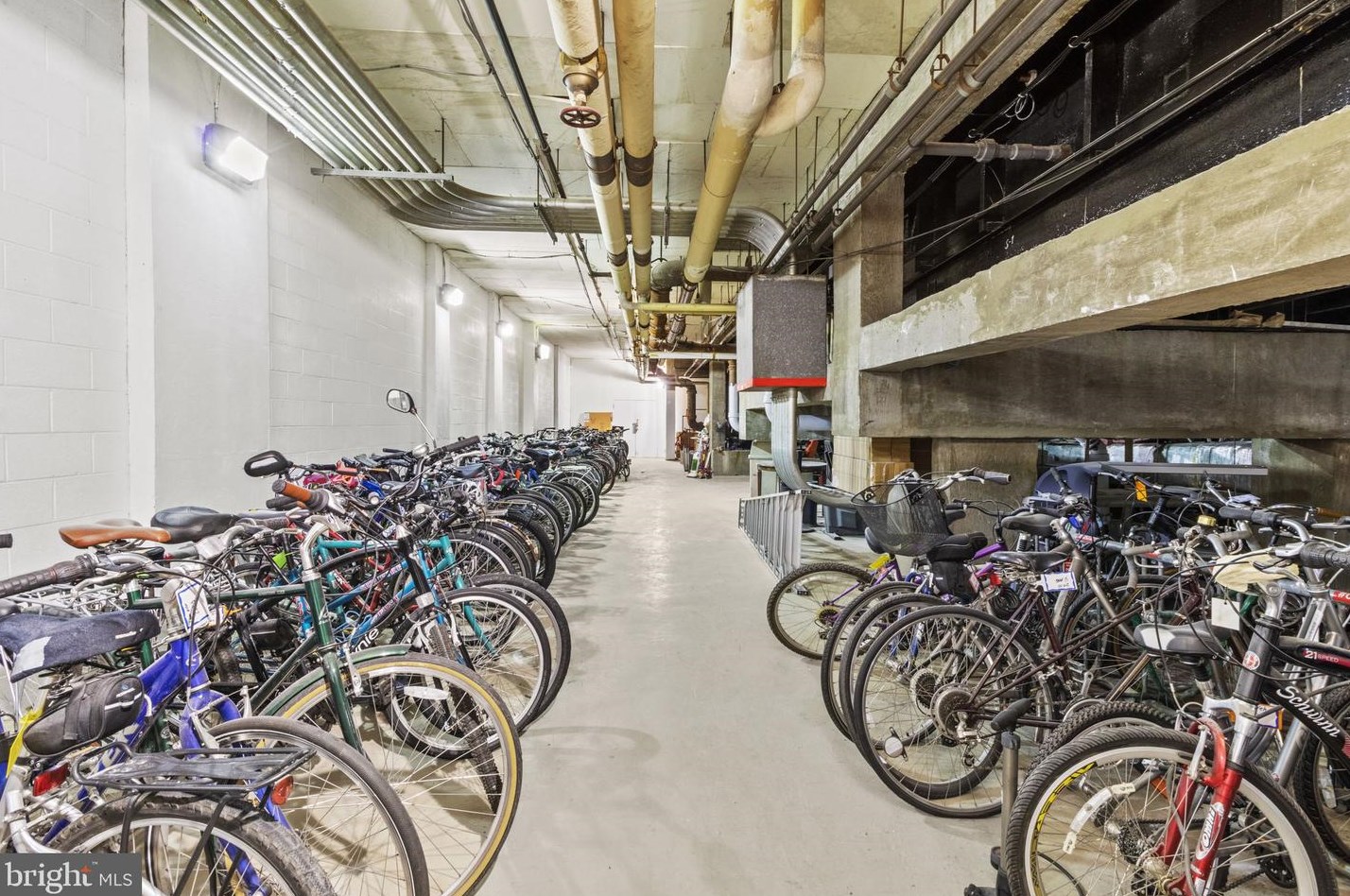 1901 John F Kennedy Blvd, Philadelphia PA 19103-1598 exterior