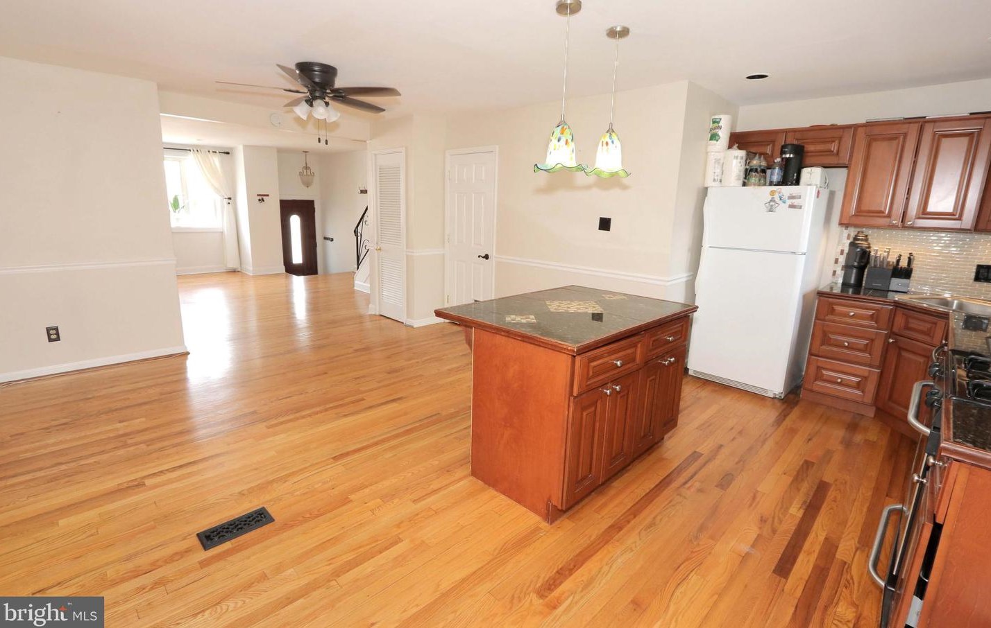 3714 Bellaire Rd, Philadelphia PA  19154-3011 exterior