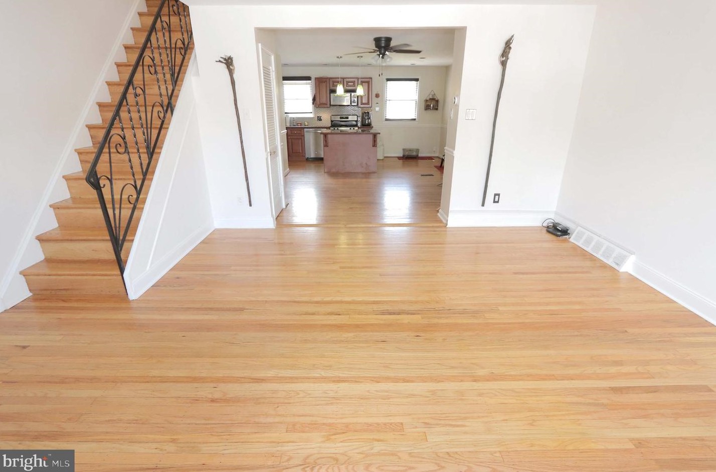 3714 Bellaire Rd, Philadelphia PA  19154-3011 exterior