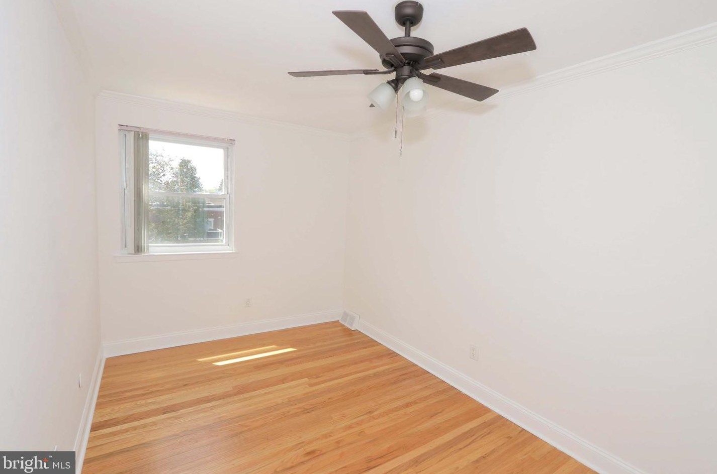 3714 Bellaire Rd, Philadelphia PA  19154-3011 exterior