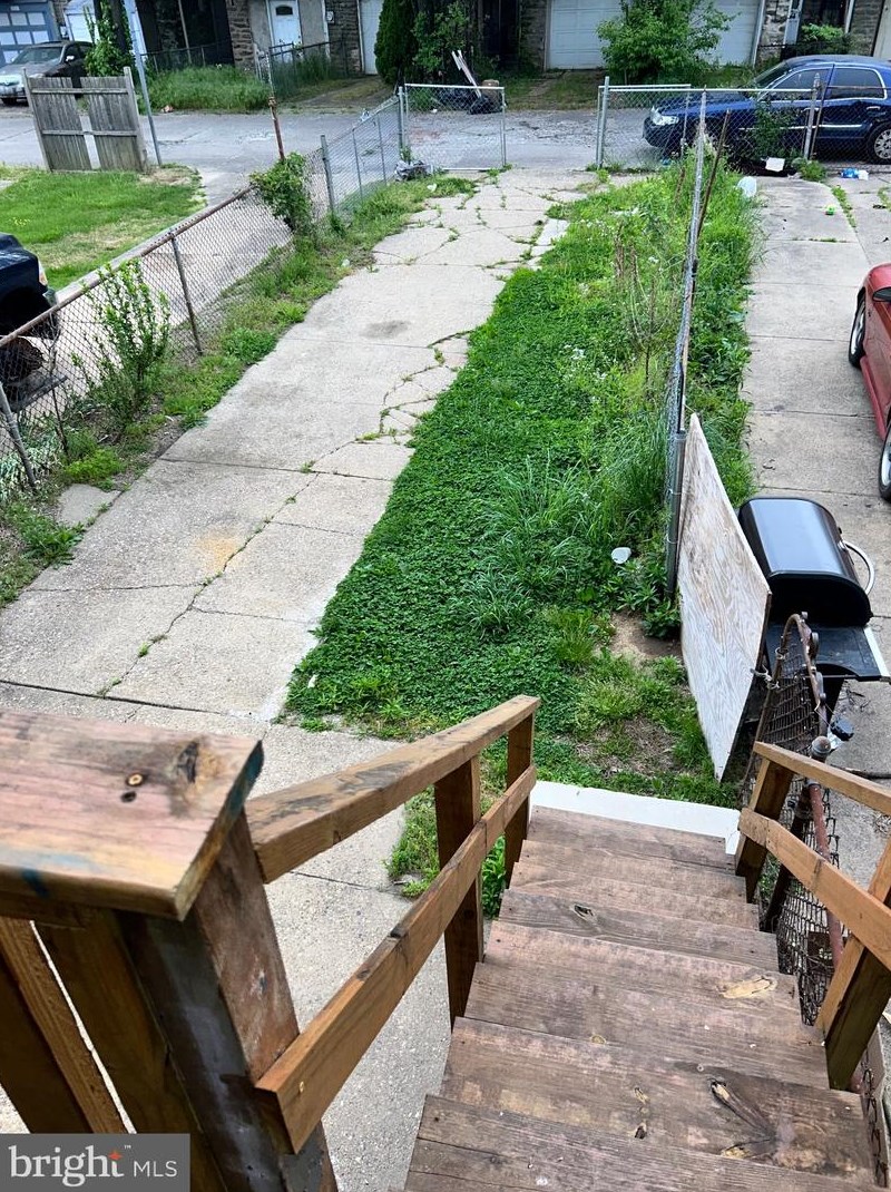 6922 Ogontz Ave, Philadelphia PA  19138-2012 exterior