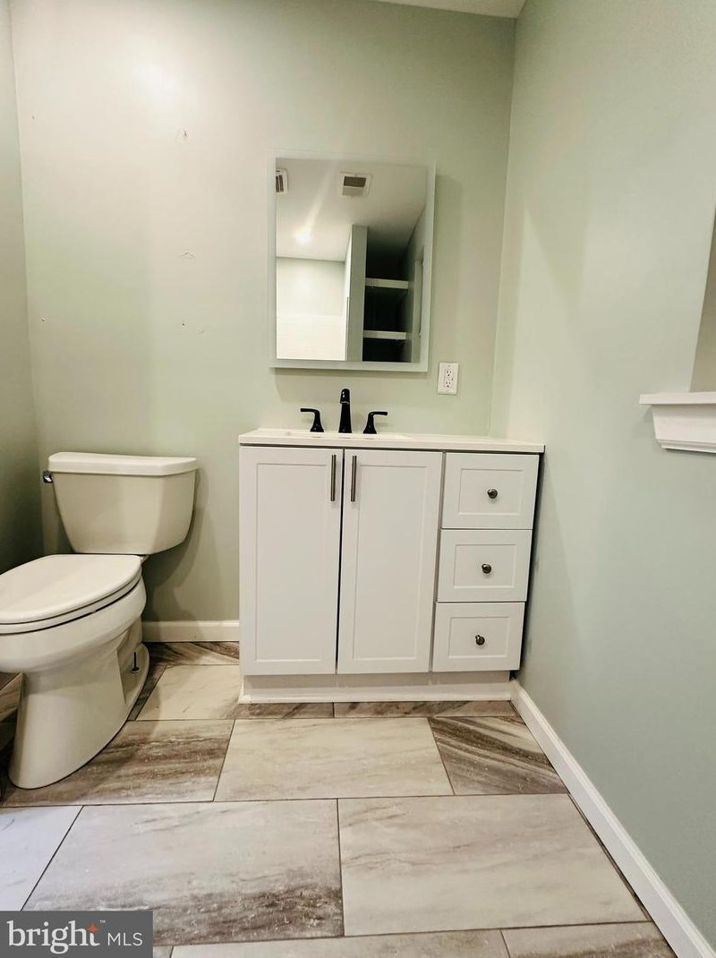 2758 Plum St, Philadelphia PA  19137-1606 exterior