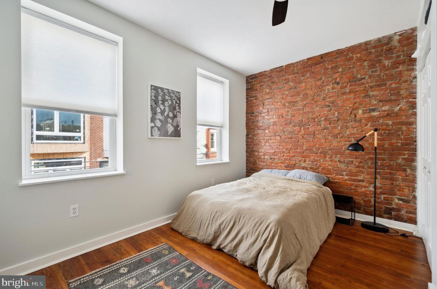 1820 Mcclellan St, Philadelphia PA 19145-2111 exterior