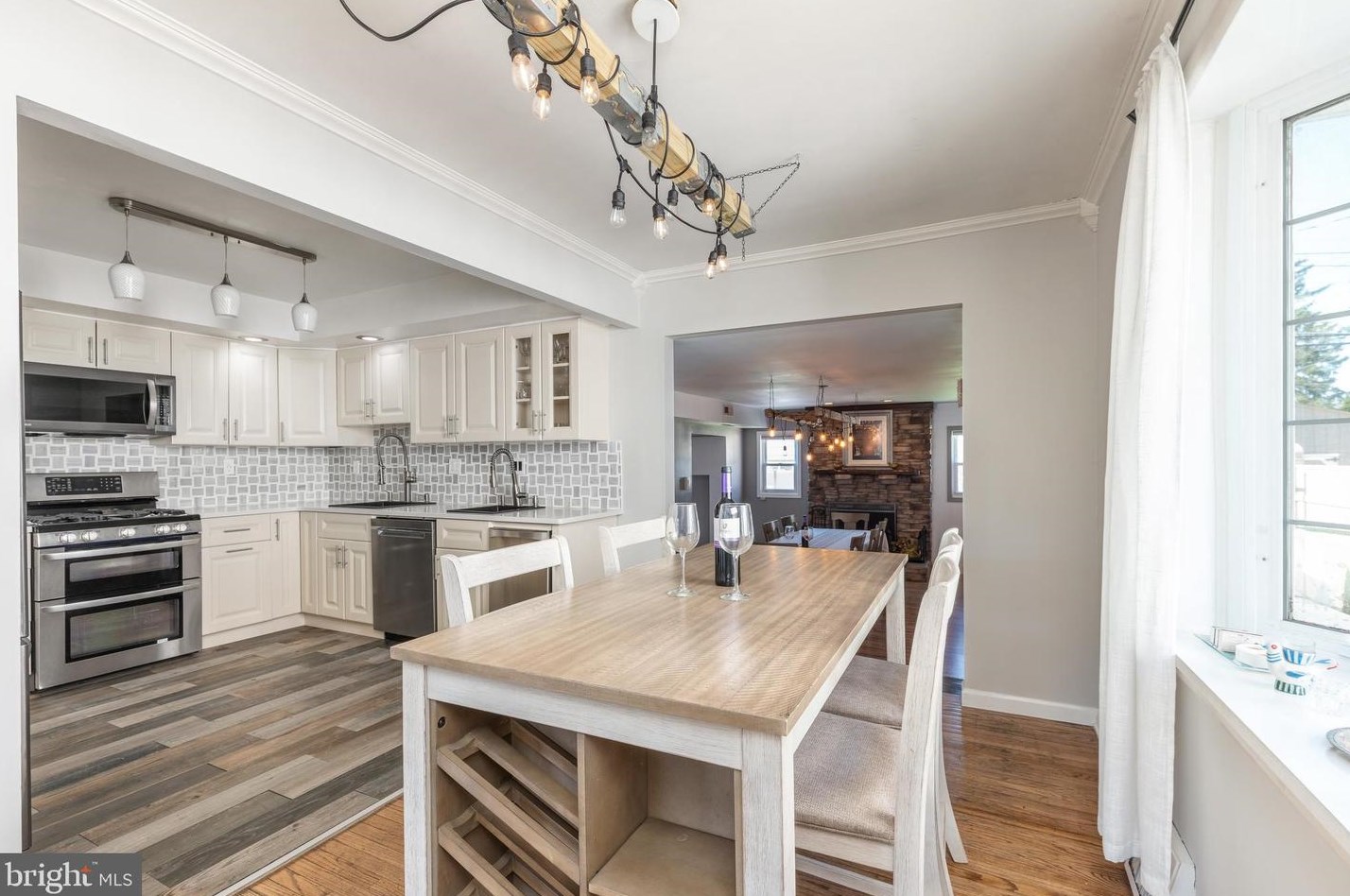 1112 Norwalk Rd, Philadelphia PA 19115-2512 exterior