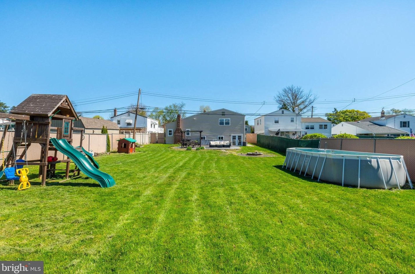 1112 Norwalk Rd, Philadelphia PA 19115-2512 exterior