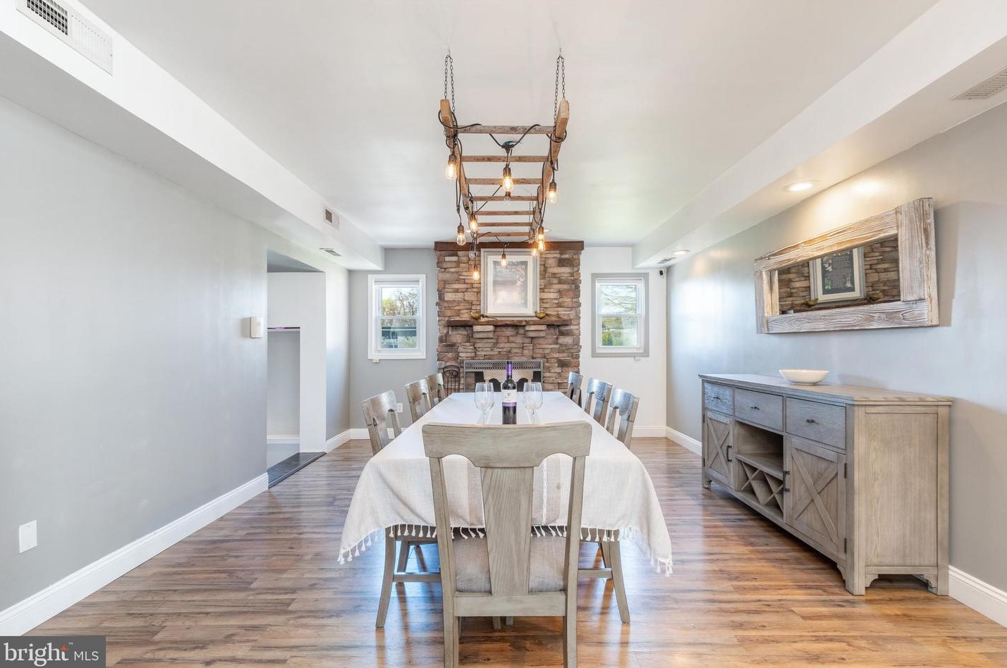 1112 Norwalk Rd, Philadelphia PA 19115-2512 exterior