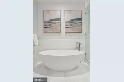 301 S Broad #802, Philadelphia, PA 19107 - Photo 25