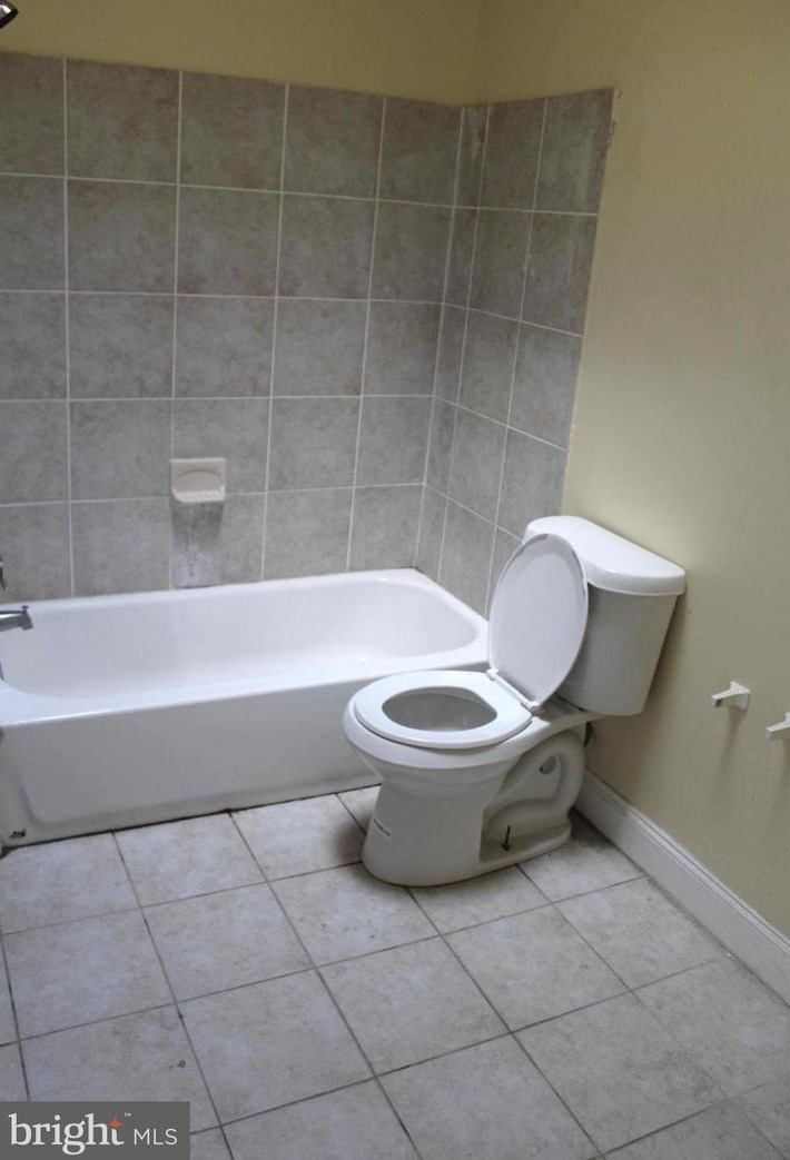 6923 Ogontz Ave, Philadelphia PA  19138-2014 exterior