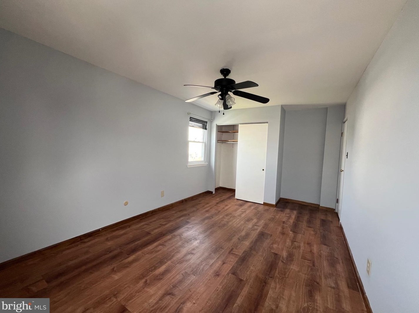 9946 Wingtip Rd, Philadelphia PA 19115-1708 exterior