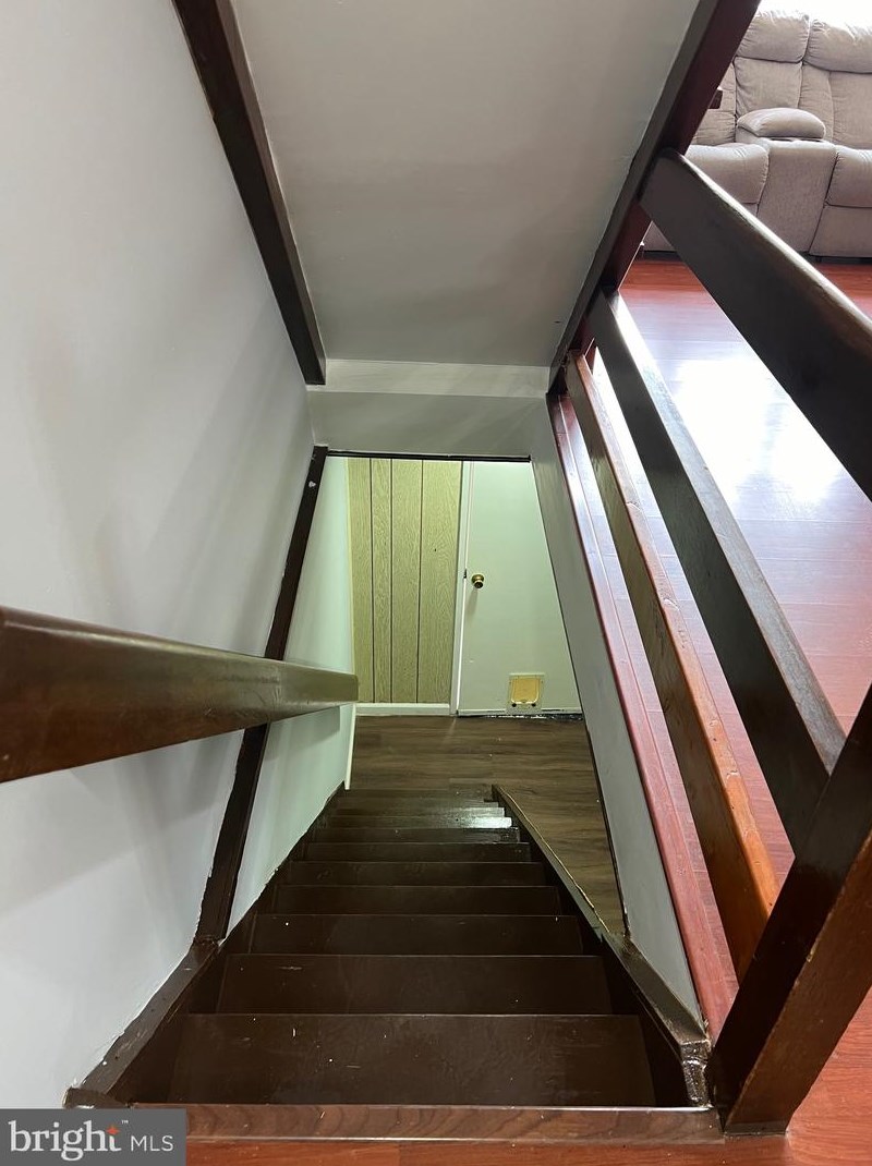 9946 Wingtip Rd, Philadelphia PA 19115-1708 exterior