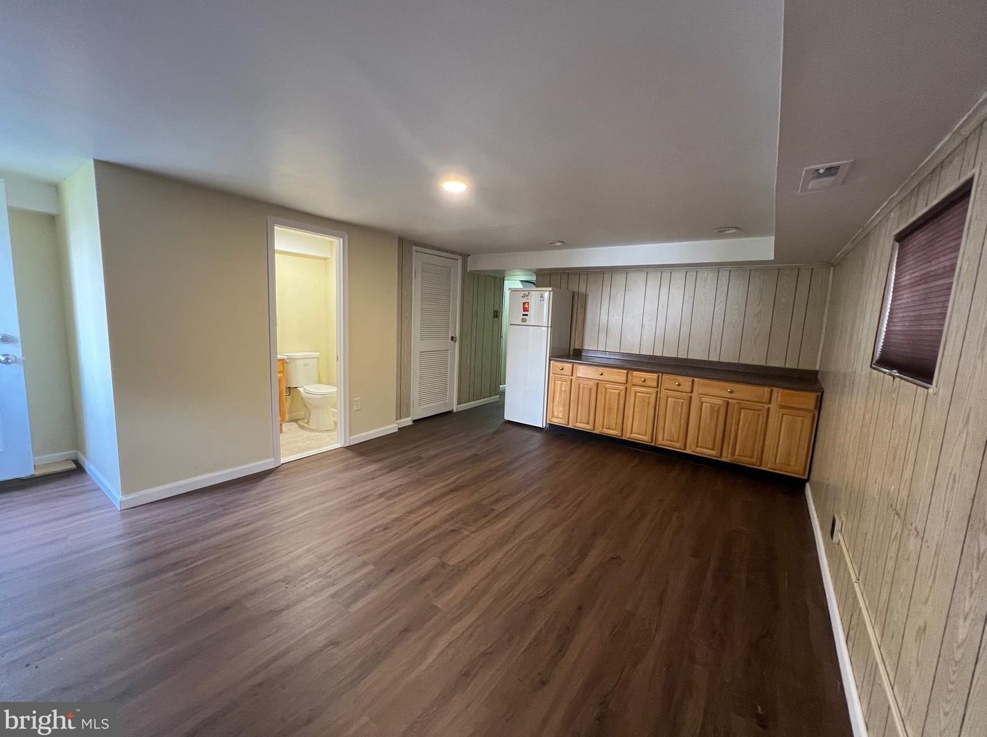 9946 Wingtip Rd, Philadelphia PA 19115-1708 exterior