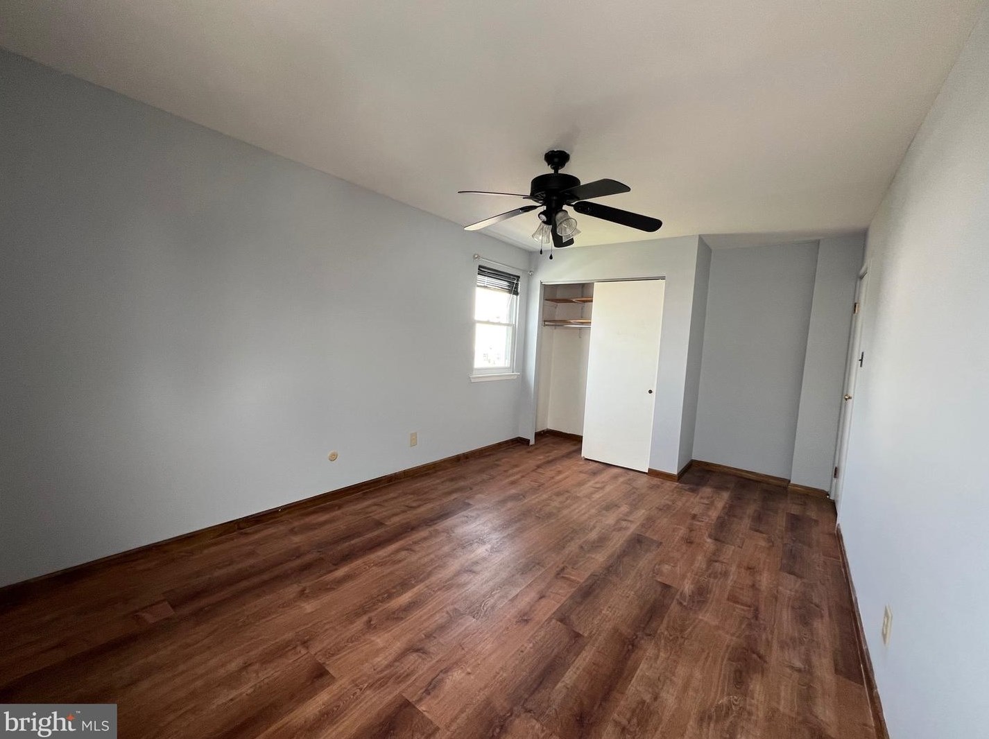 9946 Wingtip Rd, Philadelphia PA 19115-1708 exterior