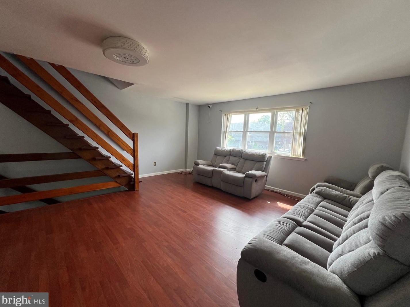 9946 Wingtip Rd, Philadelphia PA 19115-1708 exterior