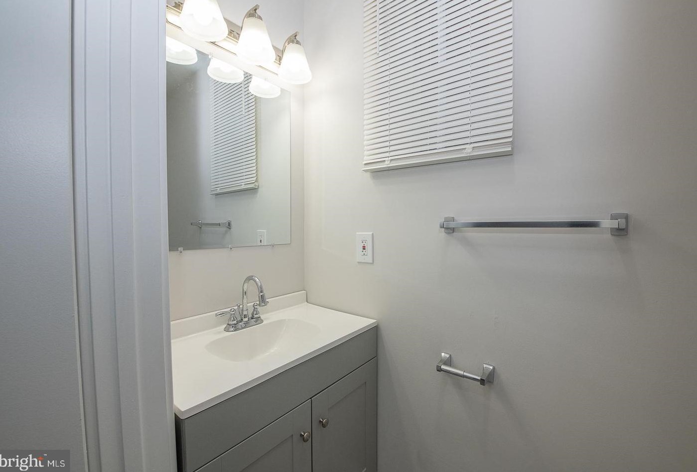 5836 Springfield Ave, Philadelphia PA  19143-5228 exterior