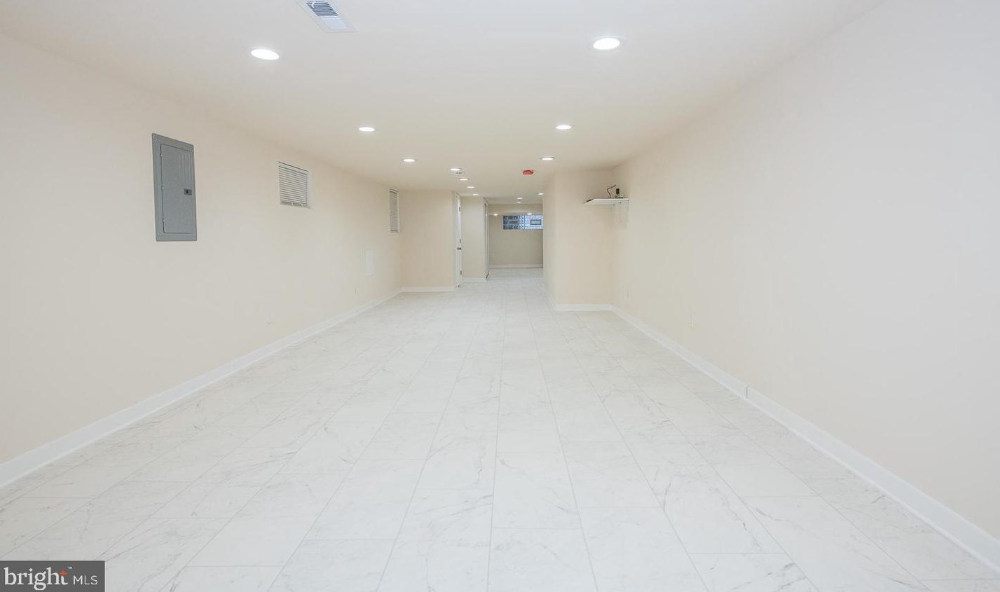 5836 Springfield Ave, Philadelphia PA  19143-5228 exterior