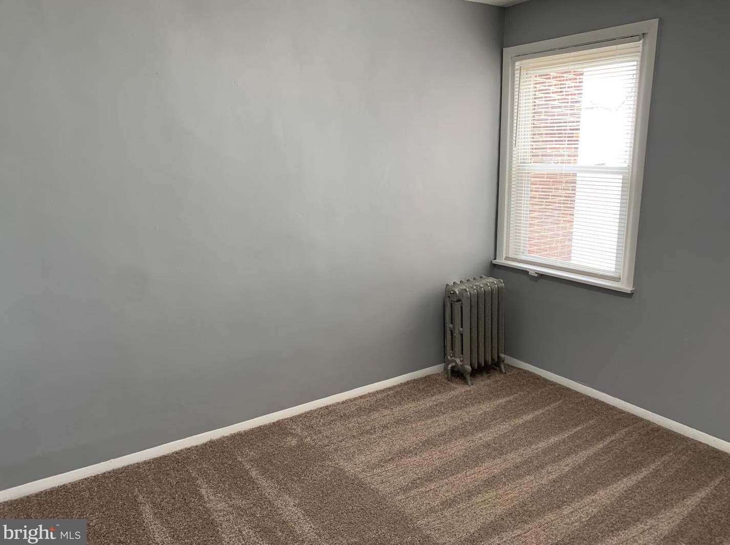 937 Brill St, Philadelphia PA 19124-1007 exterior