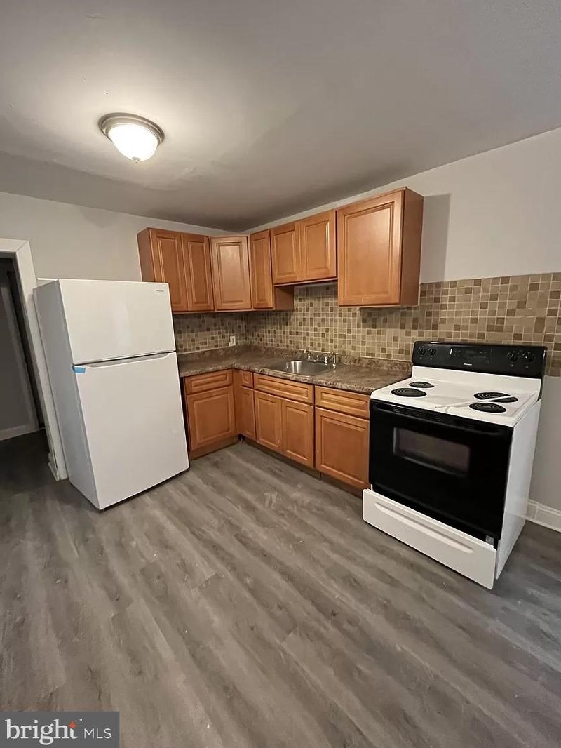 106 Alden St, Philadelphia PA  19139-3226 exterior