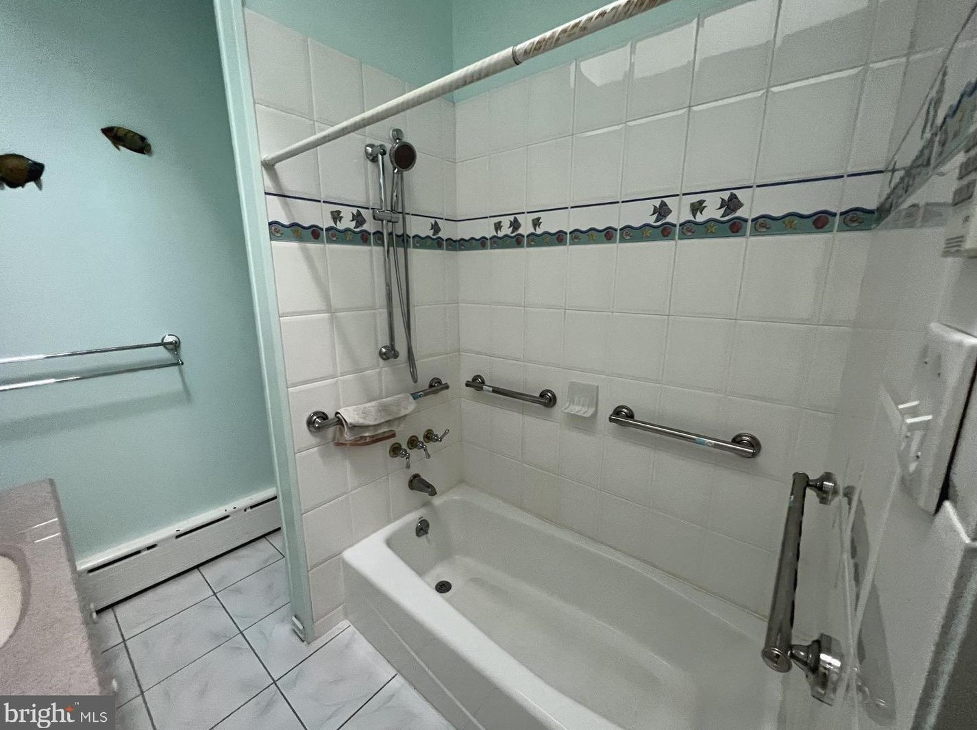 7323 Sackett St, Philadelphia PA 19152-4511 exterior