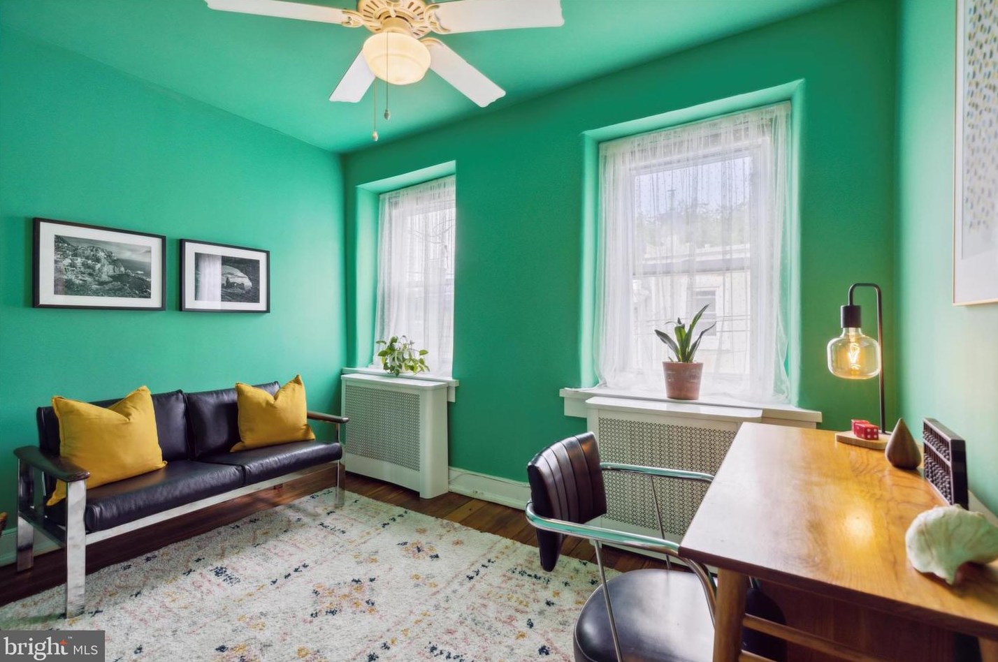 311 Carson St, Philadelphia PA 19127-1305 exterior