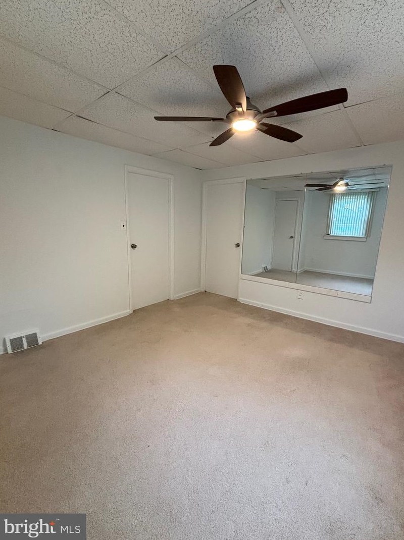 15141 Wayside Rd, Philadelphia PA 19116-1403 exterior