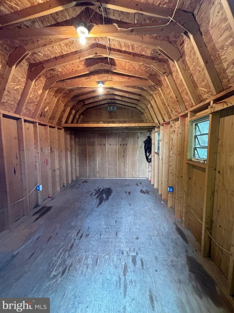 15141 Wayside Rd, Philadelphia PA 19116-1403 exterior