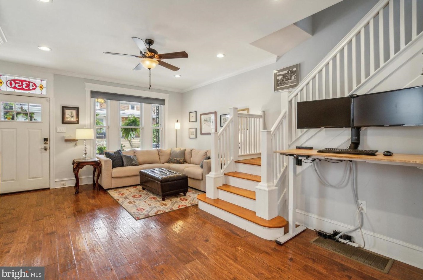 4350 Mitchell St, Philadelphia PA 19128-3425 exterior