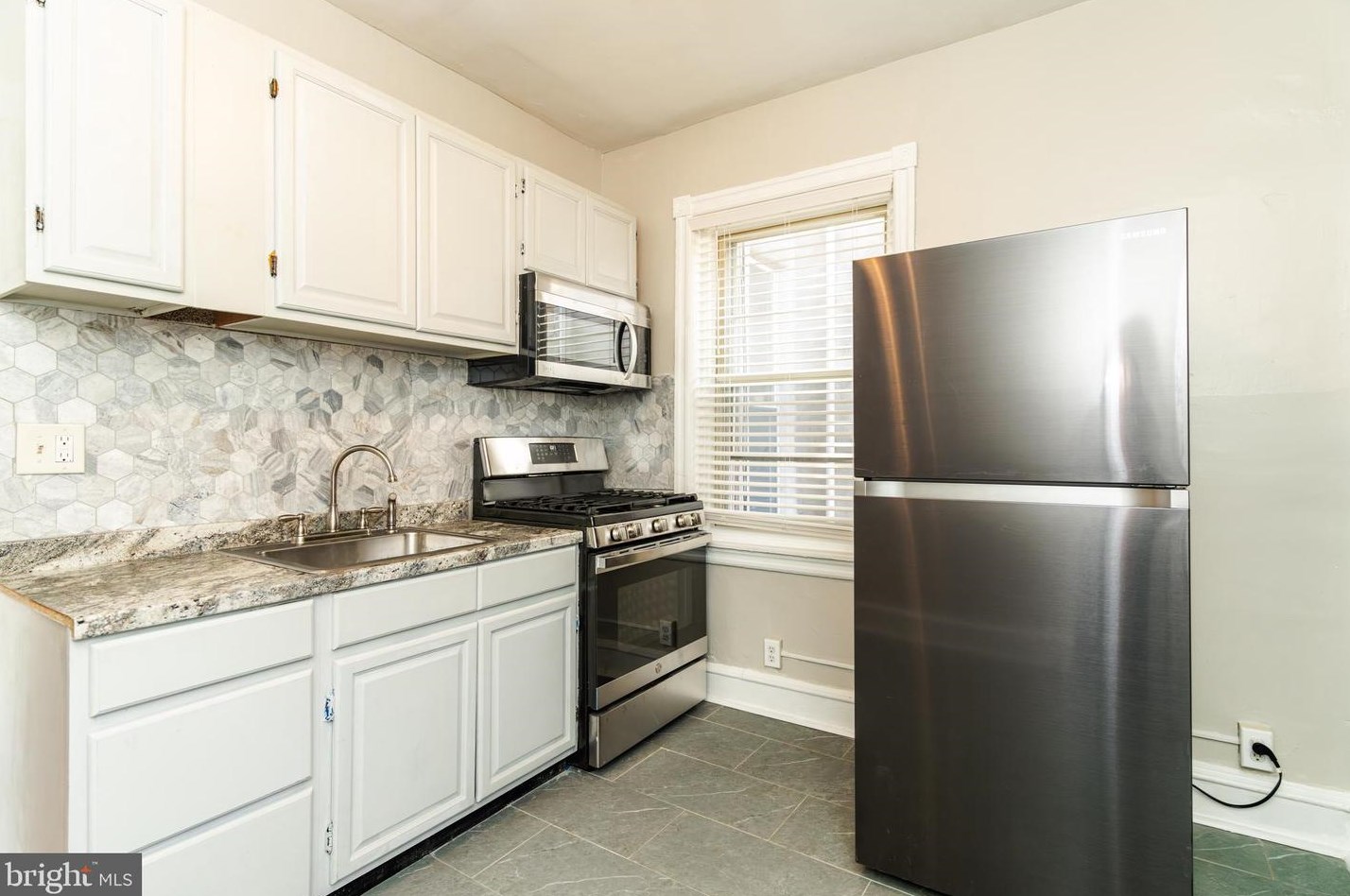 5841 Rodman St, Philadelphia PA  19143-1943 exterior