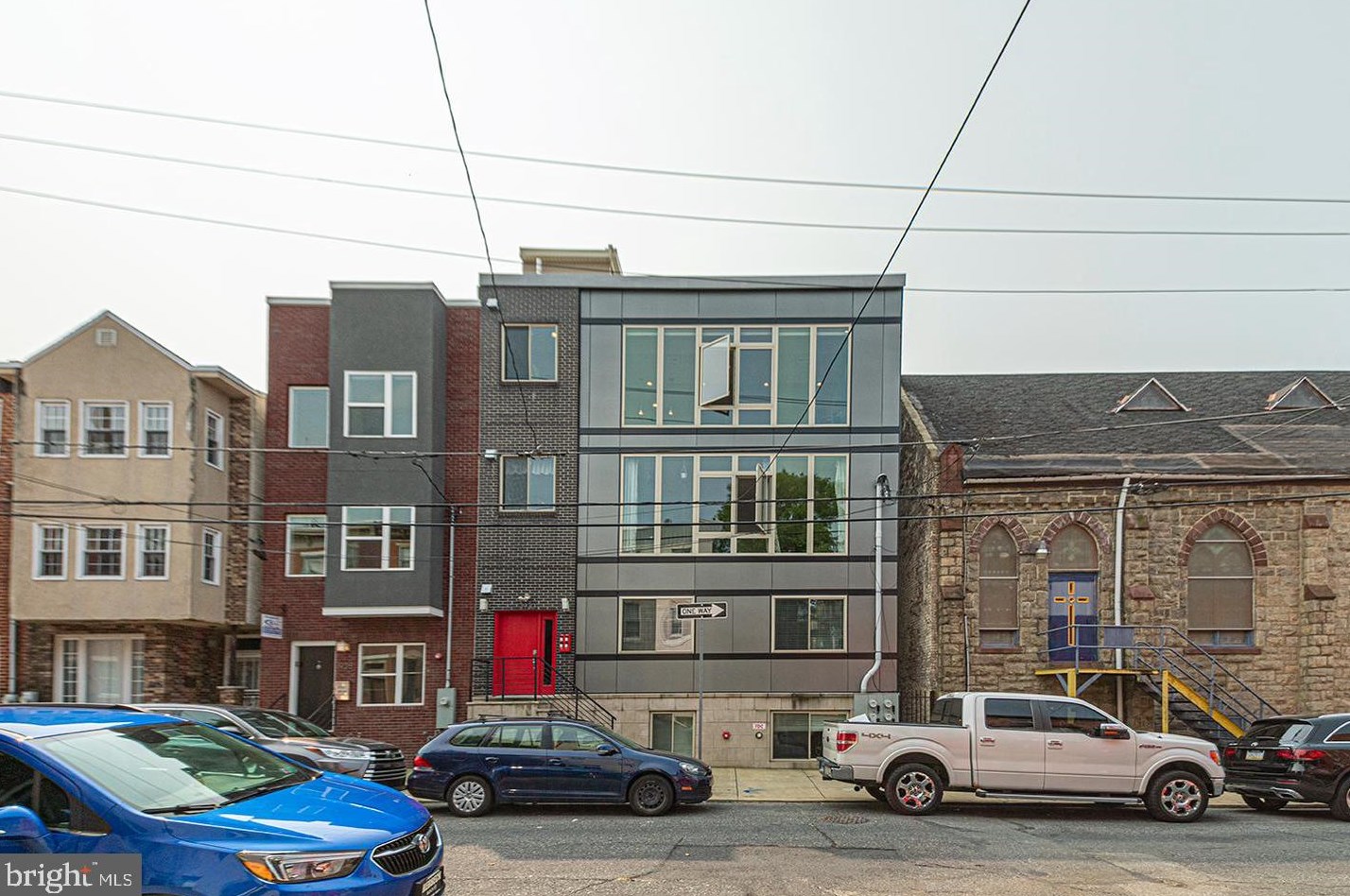 1930 Parrish St, Philadelphia PA  19130-2021 exterior