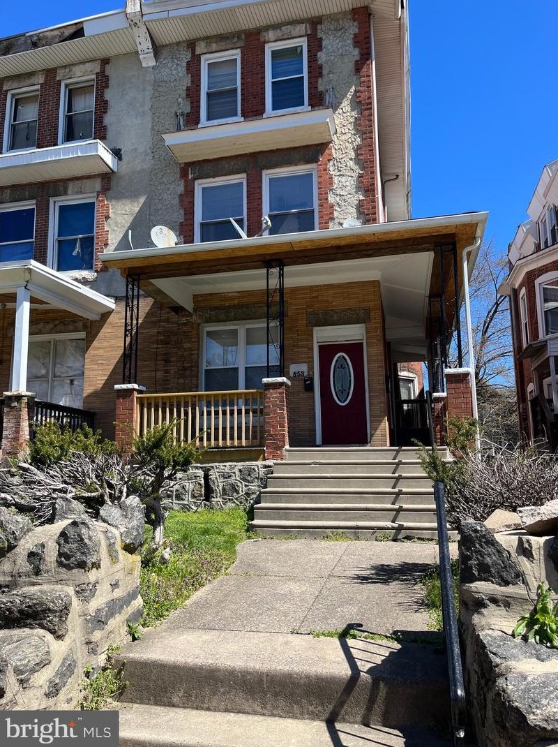 853 Wynnewood Rd, Philadelphia PA 19151-3452 exterior