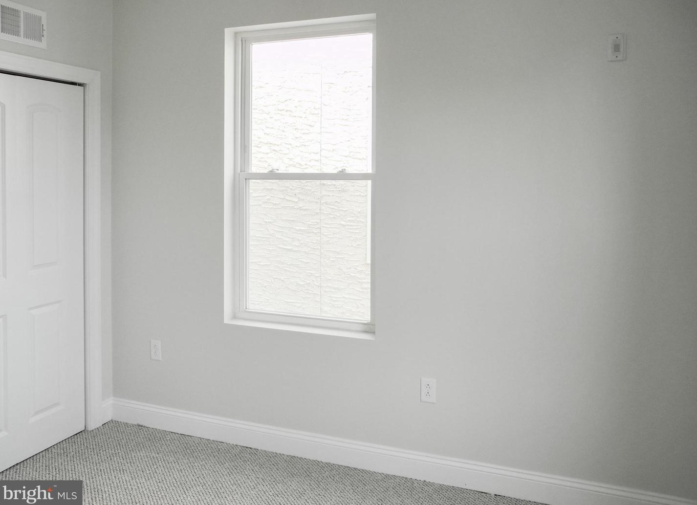 321 Preston St, Philadelphia PA  19104 exterior