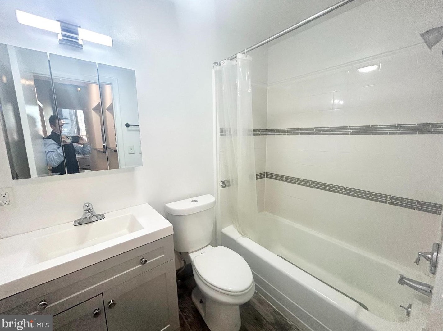 2015 Walnut St, Philadelphia PA 19103-4408 exterior