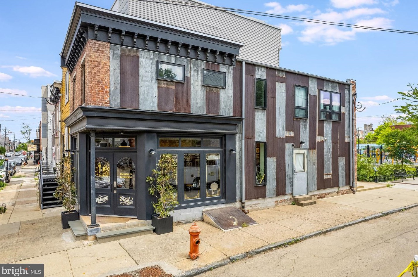 2068 Boston St, Philadelphia PA  19125-1622 exterior