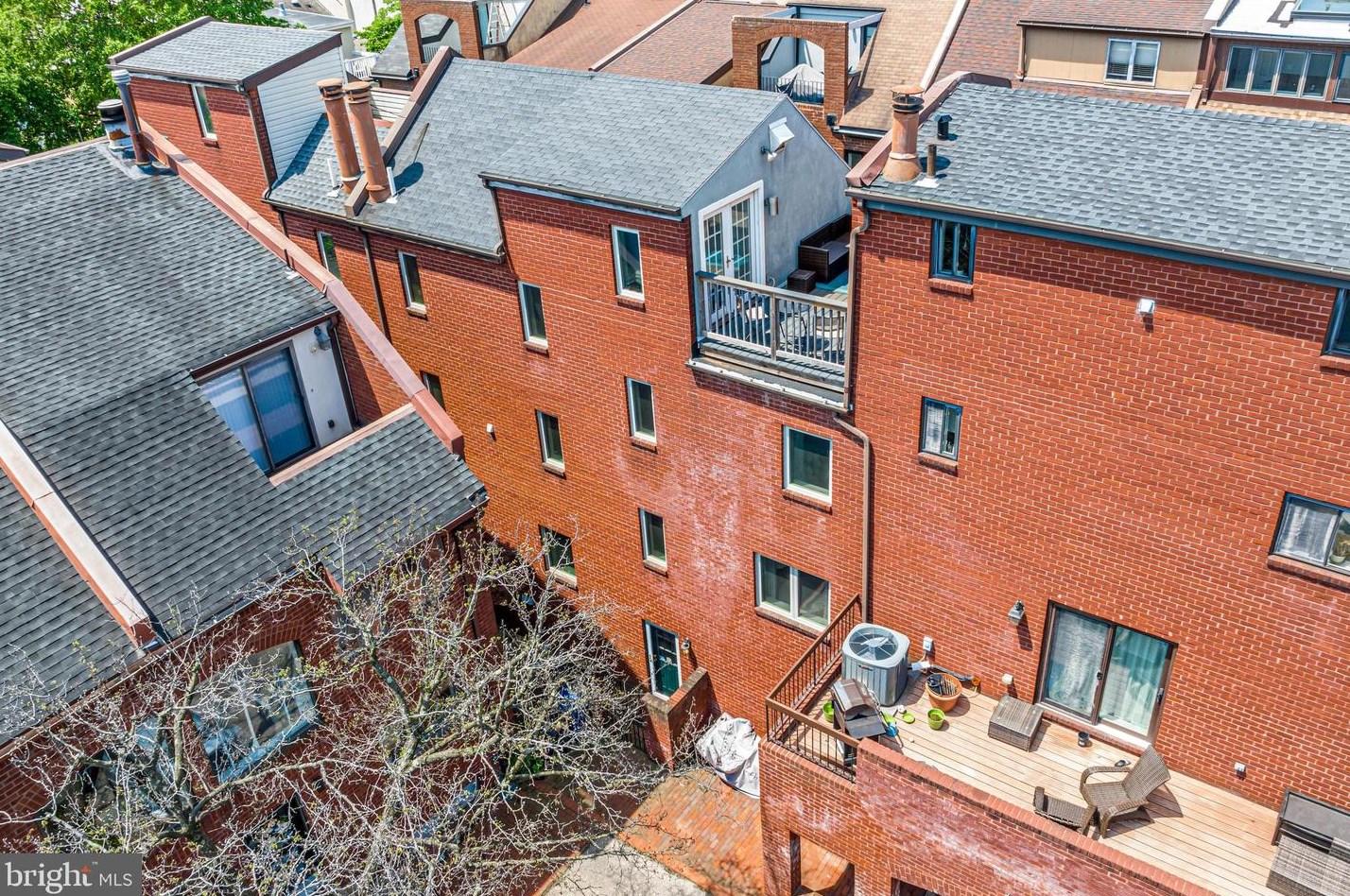 717 Philip St, Philadelphia PA  19147-3314 exterior