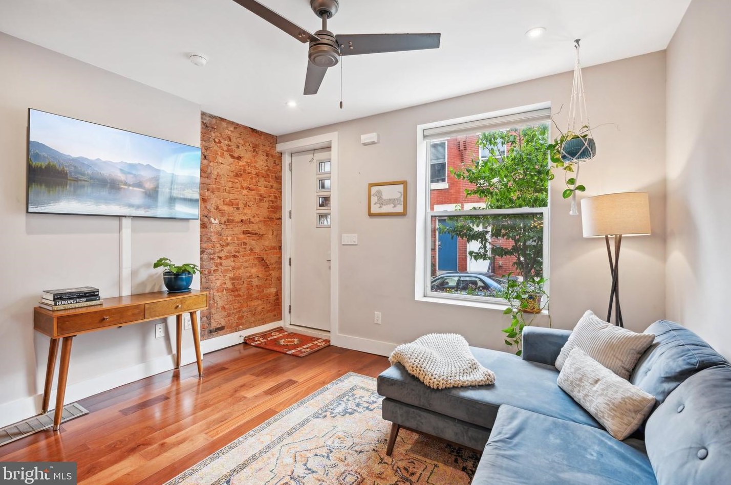 3010 Cabot St, Philadelphia PA 19121-4407 exterior