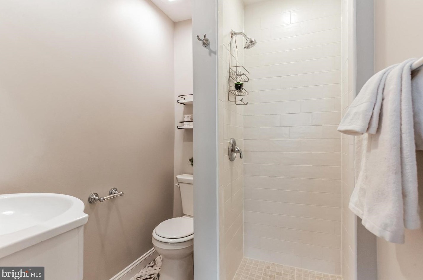 113 Salaignac St, Philadelphia PA 19127-1820 exterior