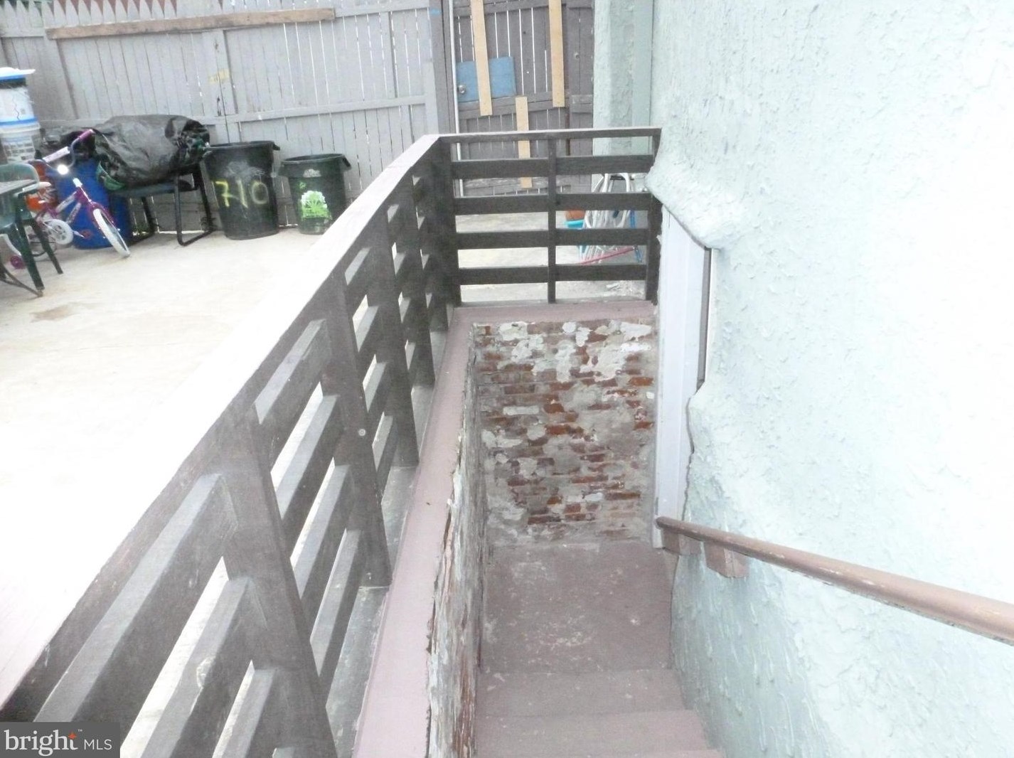 1710 Huntingdon St, Philadelphia PA 19125-3705 exterior