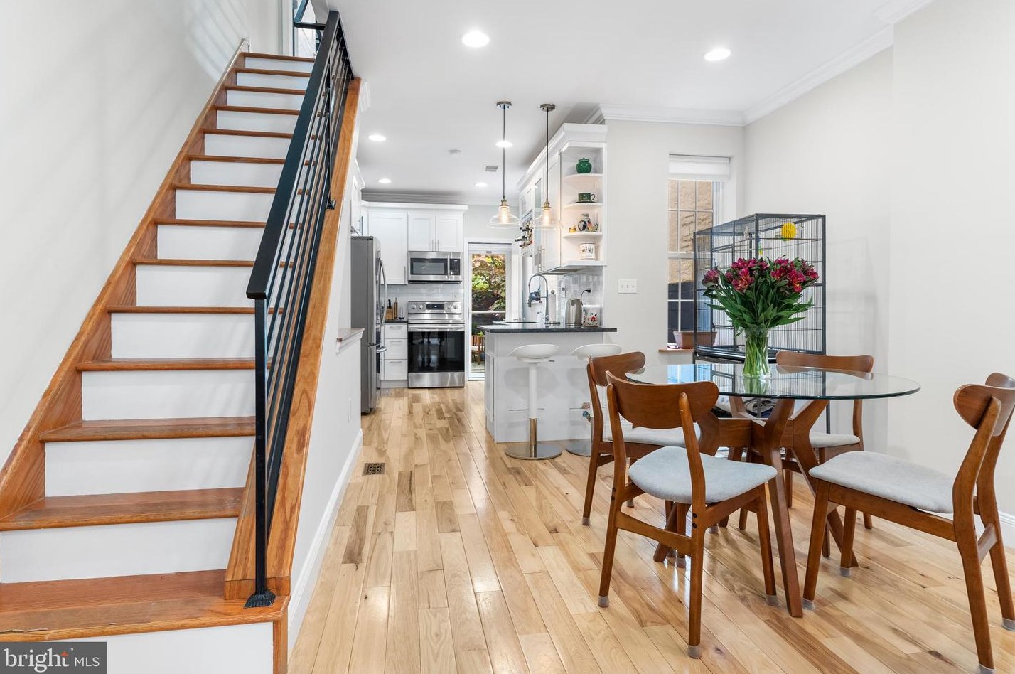 631 Bambrey St, Philadelphia PA 19130-1304 exterior