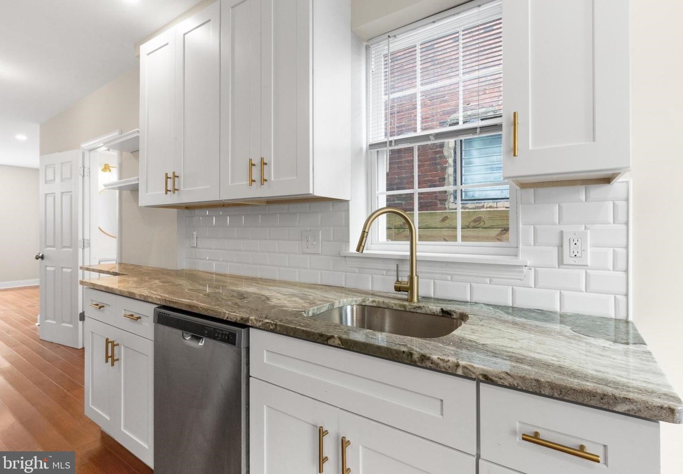 2059 Emily St, Philadelphia, PA 19145