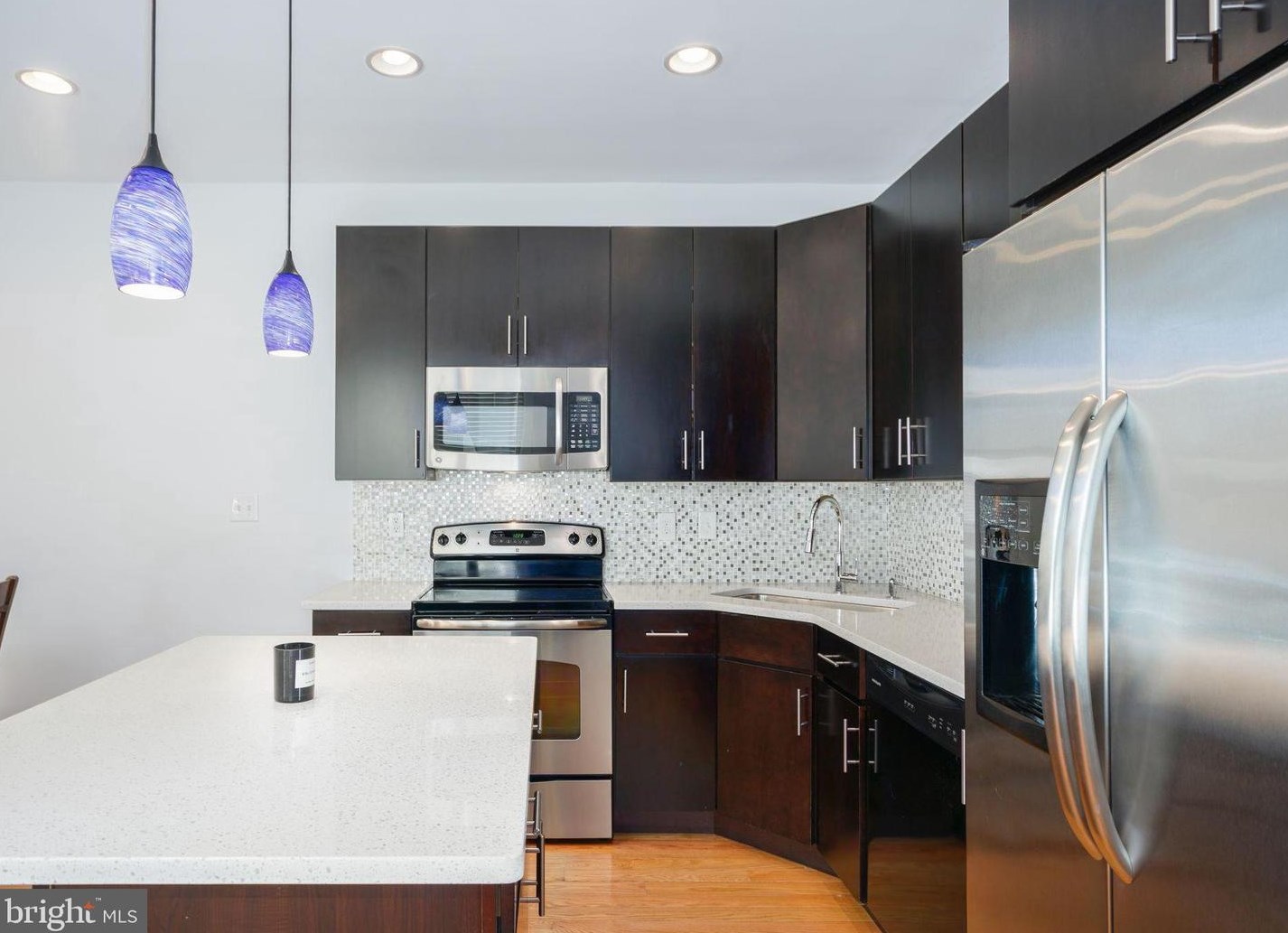 2536 Kimball St, Philadelphia PA  19146-3911 exterior
