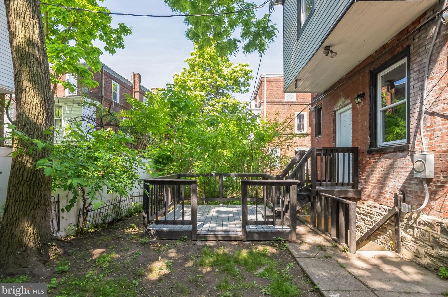 1120 Lindley Ave, Philadelphia PA 19141-2235 exterior