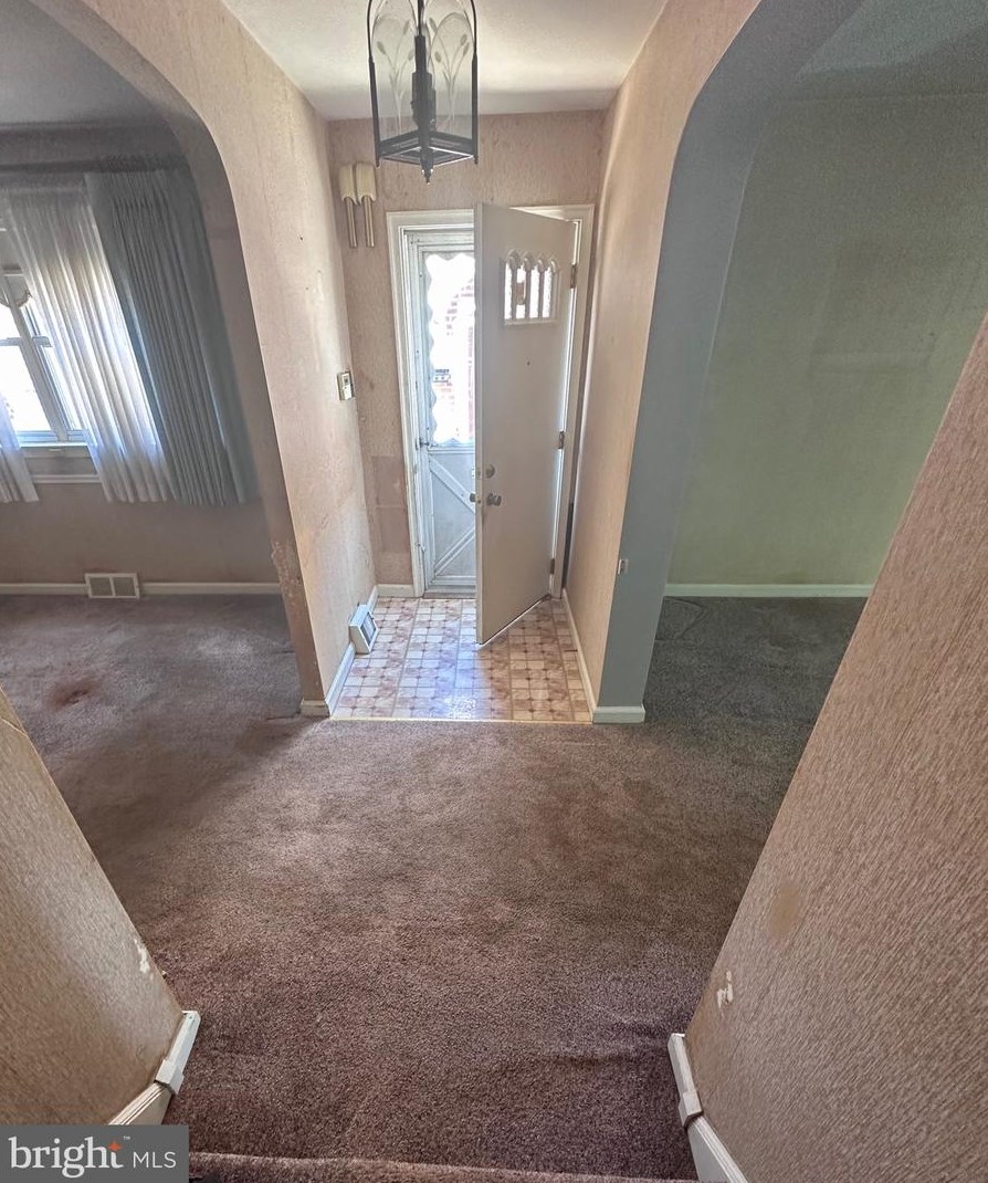 2930 Teesdale St, Philadelphia PA  19152-4514 exterior