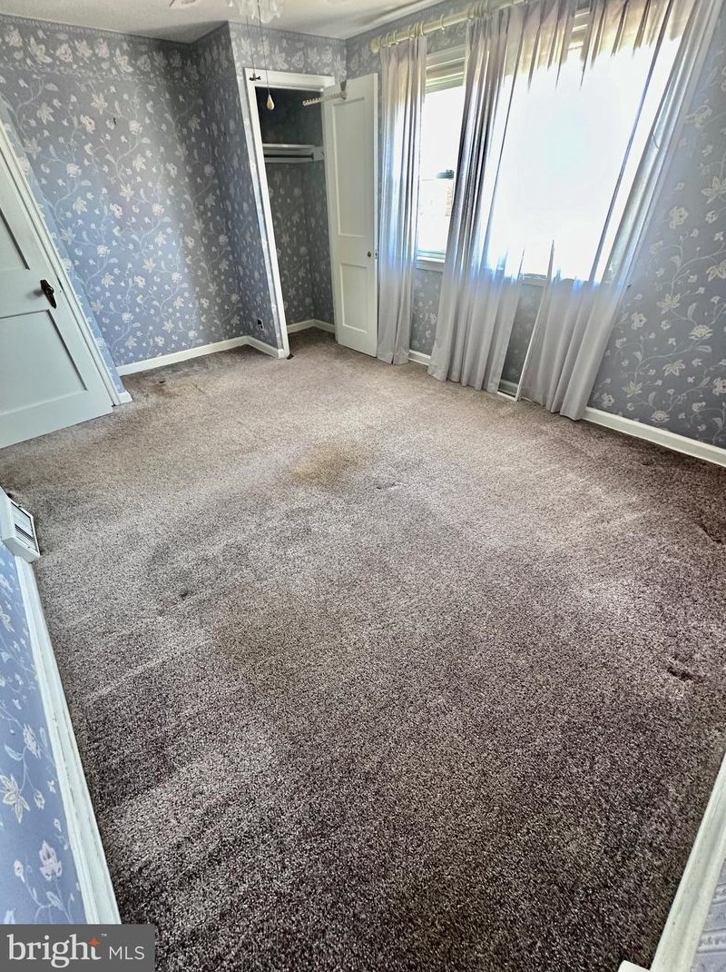 2930 Teesdale St, Philadelphia PA  19152-4514 exterior